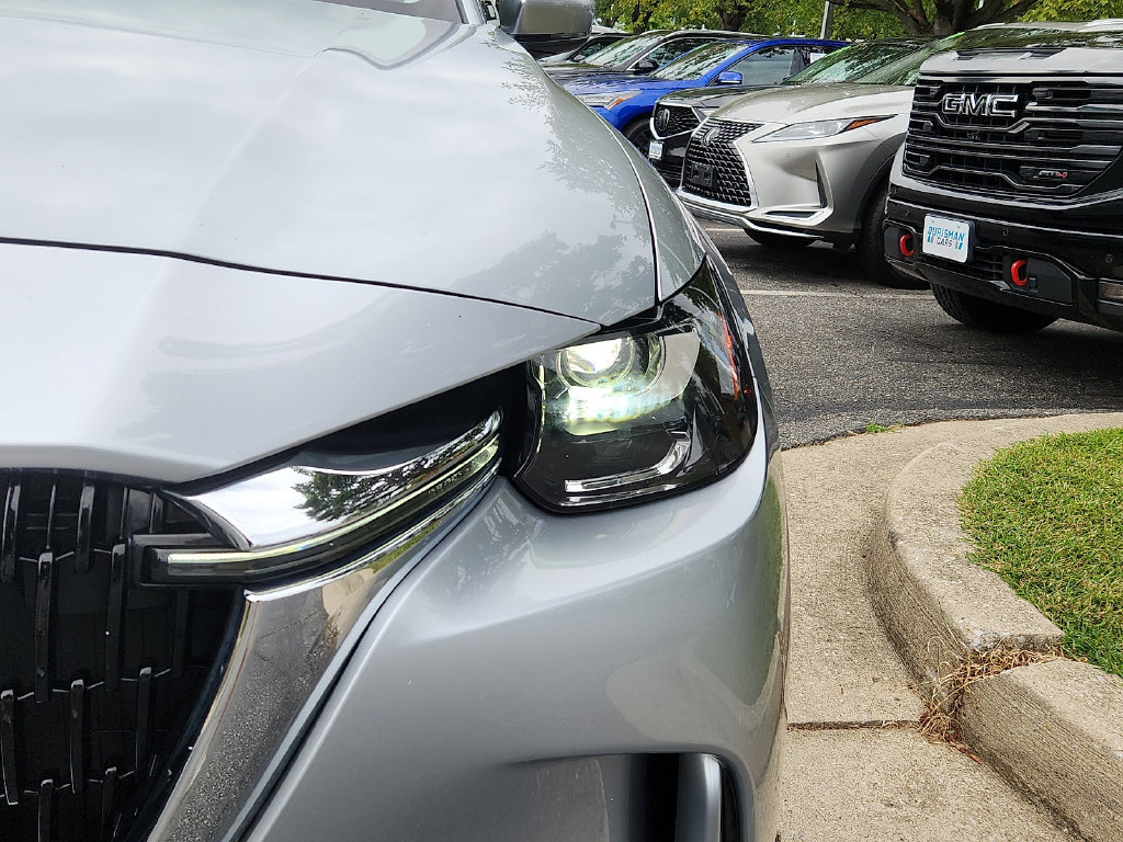 Used 2024 MAZDA CX-90 Plug-In Hybrid w/ Premium Pkg AWD/4WD image 9