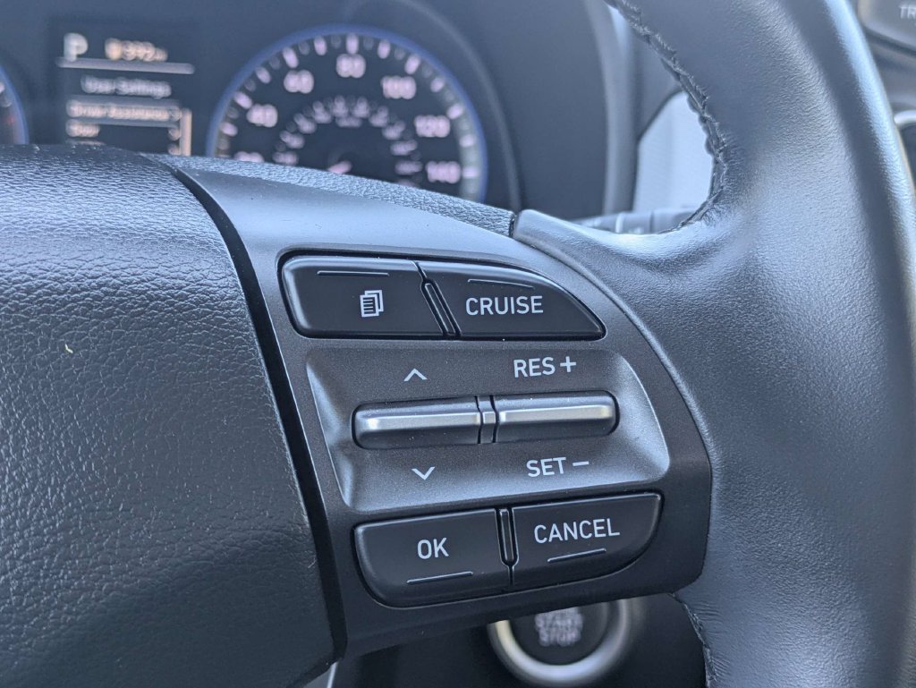 Used 2021 Hyundai Kona Limited FWD image 26