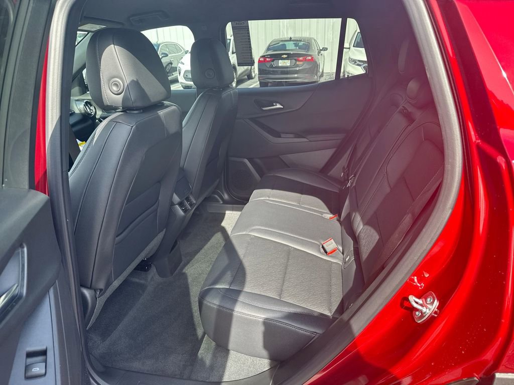 New 2026 Chevrolet Equinox LT w/ Convenience Package II FWD image 29