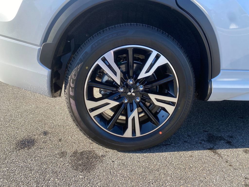 New 2026 Mitsubishi Eclipse Cross SEL image 31