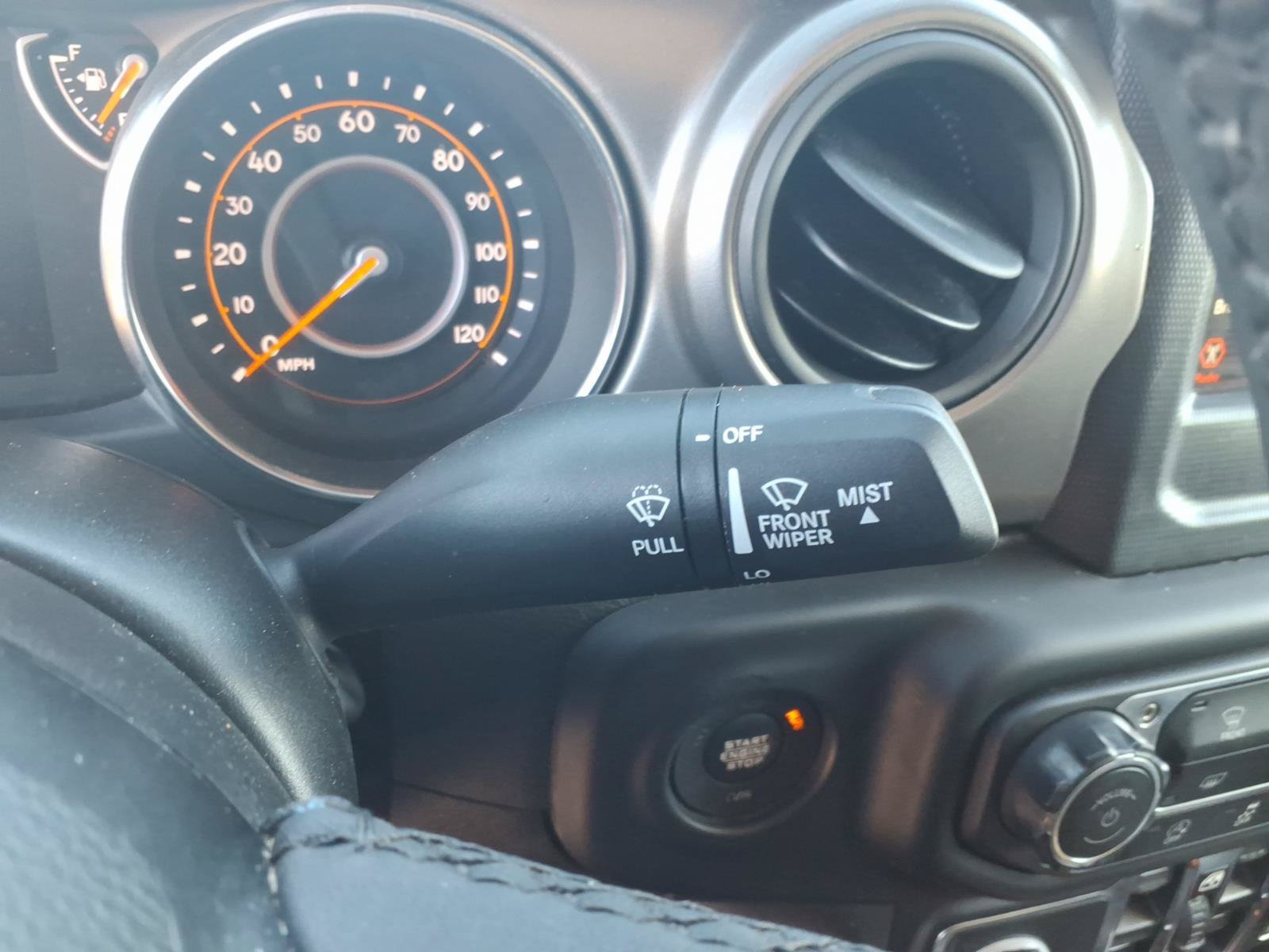 Used 2023 Jeep Gladiator Sport AWD/4WD image 22