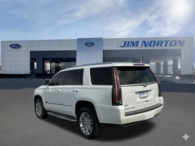 Used 2017 Cadillac Escalade 2WD image 7