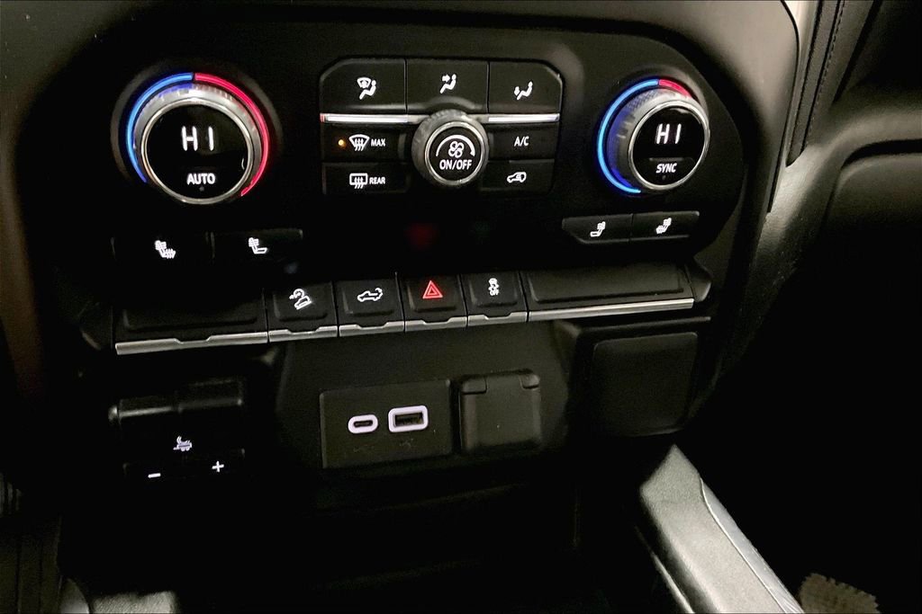 Used 2021 Chevrolet Silverado 1500 LT Trail Boss image 16