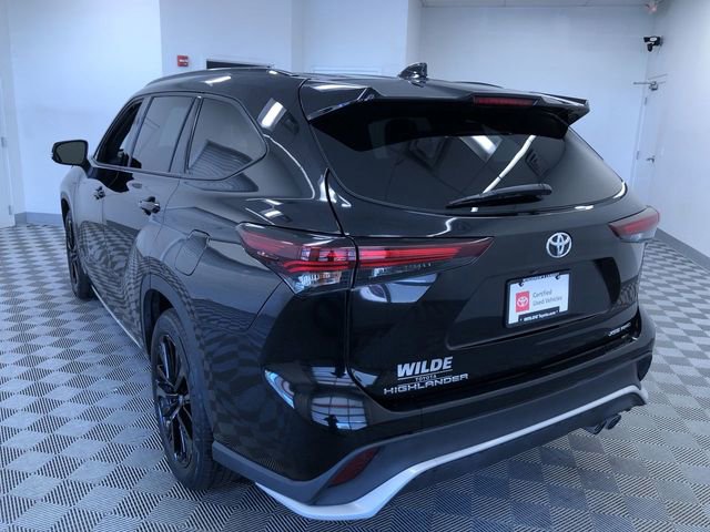 Certified 2025 Toyota Highlander XSE AWD/4WD image 12