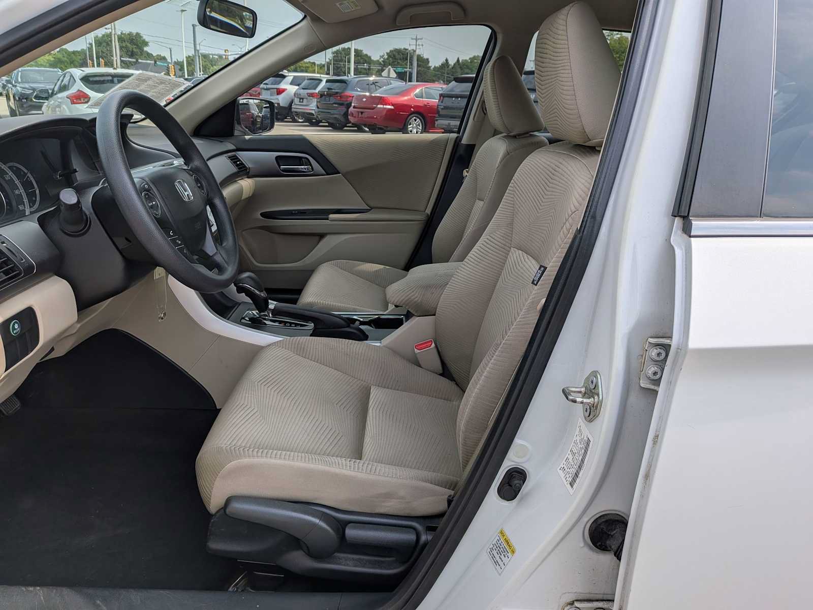 Used 2014 Honda Accord LX image 14