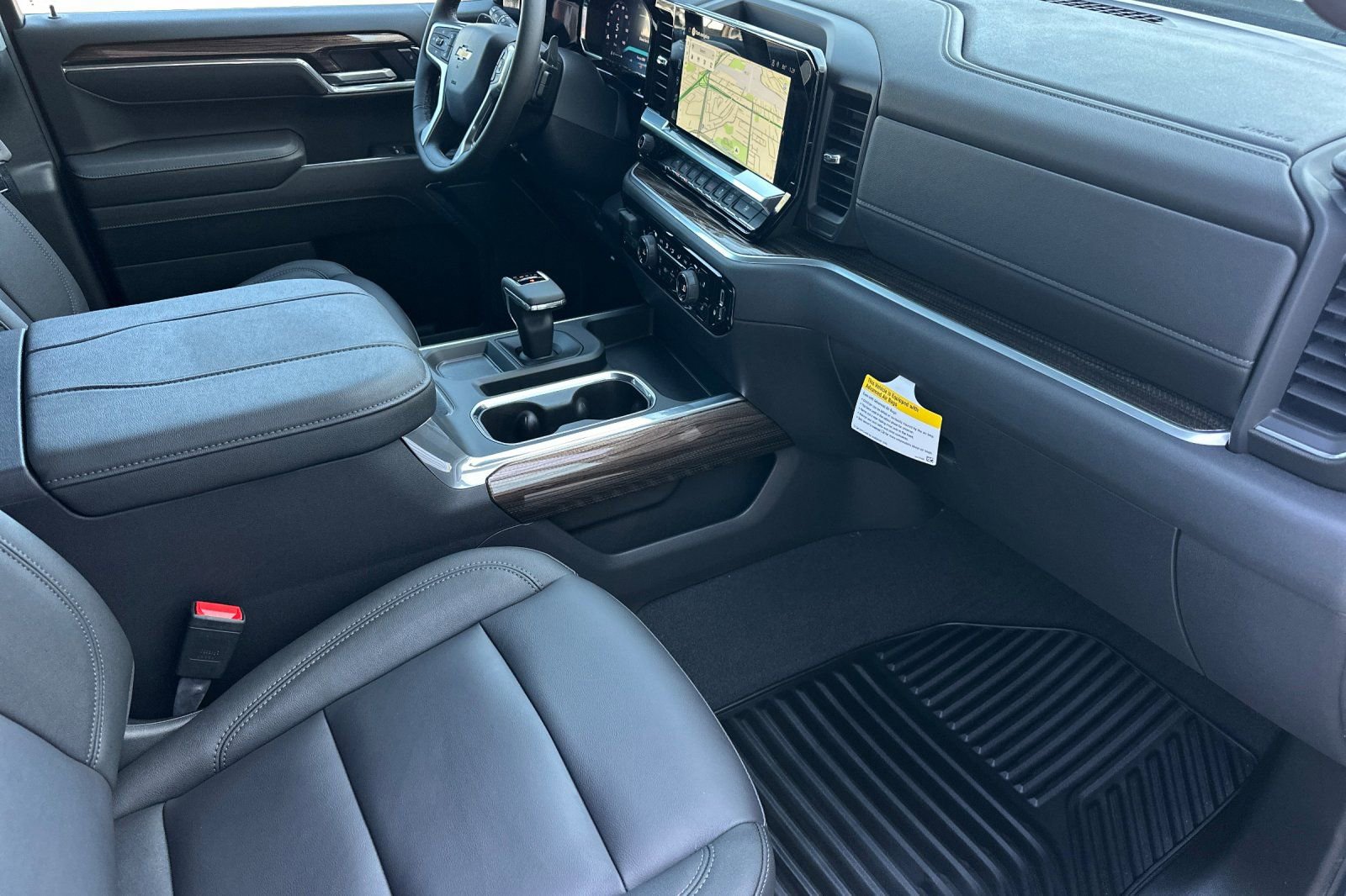 New 2026 Chevrolet Silverado 1500 LT w/ Z71 Off-Road Package AWD/4WD image 15