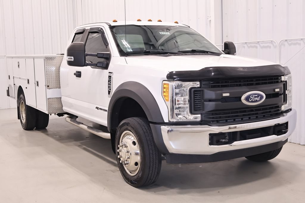 Used 2017 Ford F450 XL w/ Power Equipment Group RWD image 3