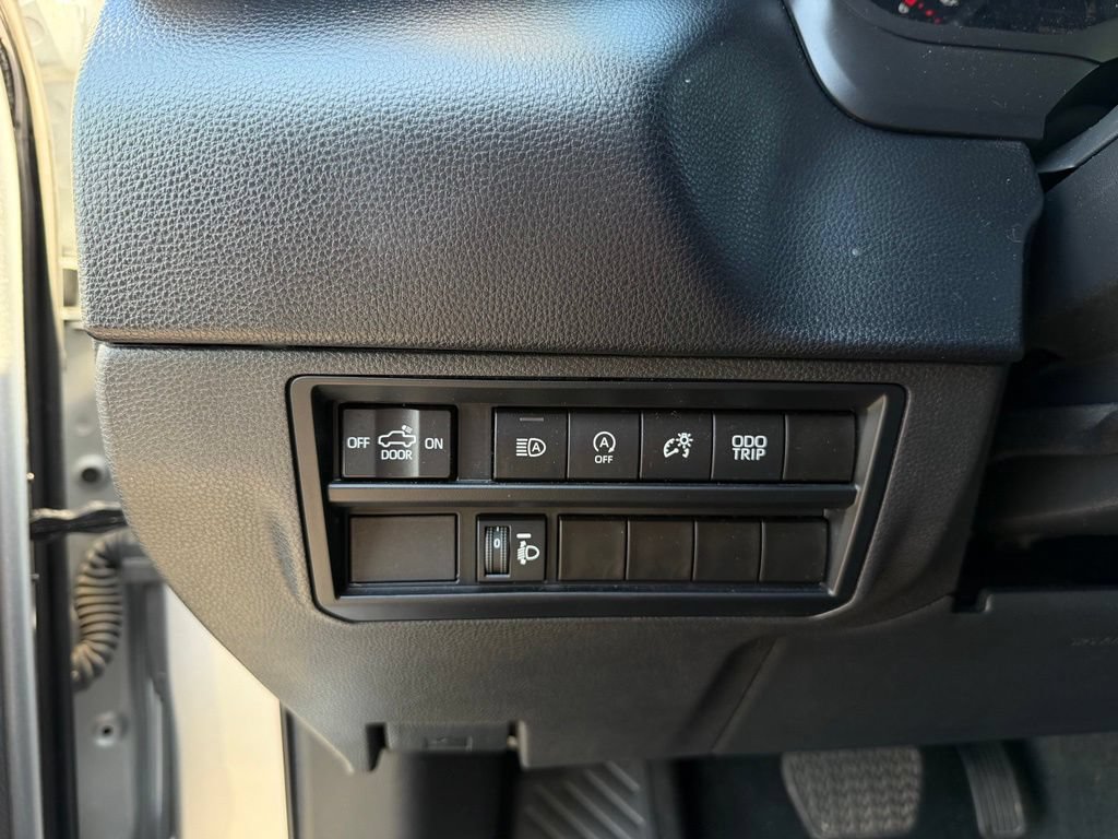 Used 2024 Toyota Tundra SR5 AWD/4WD image 16