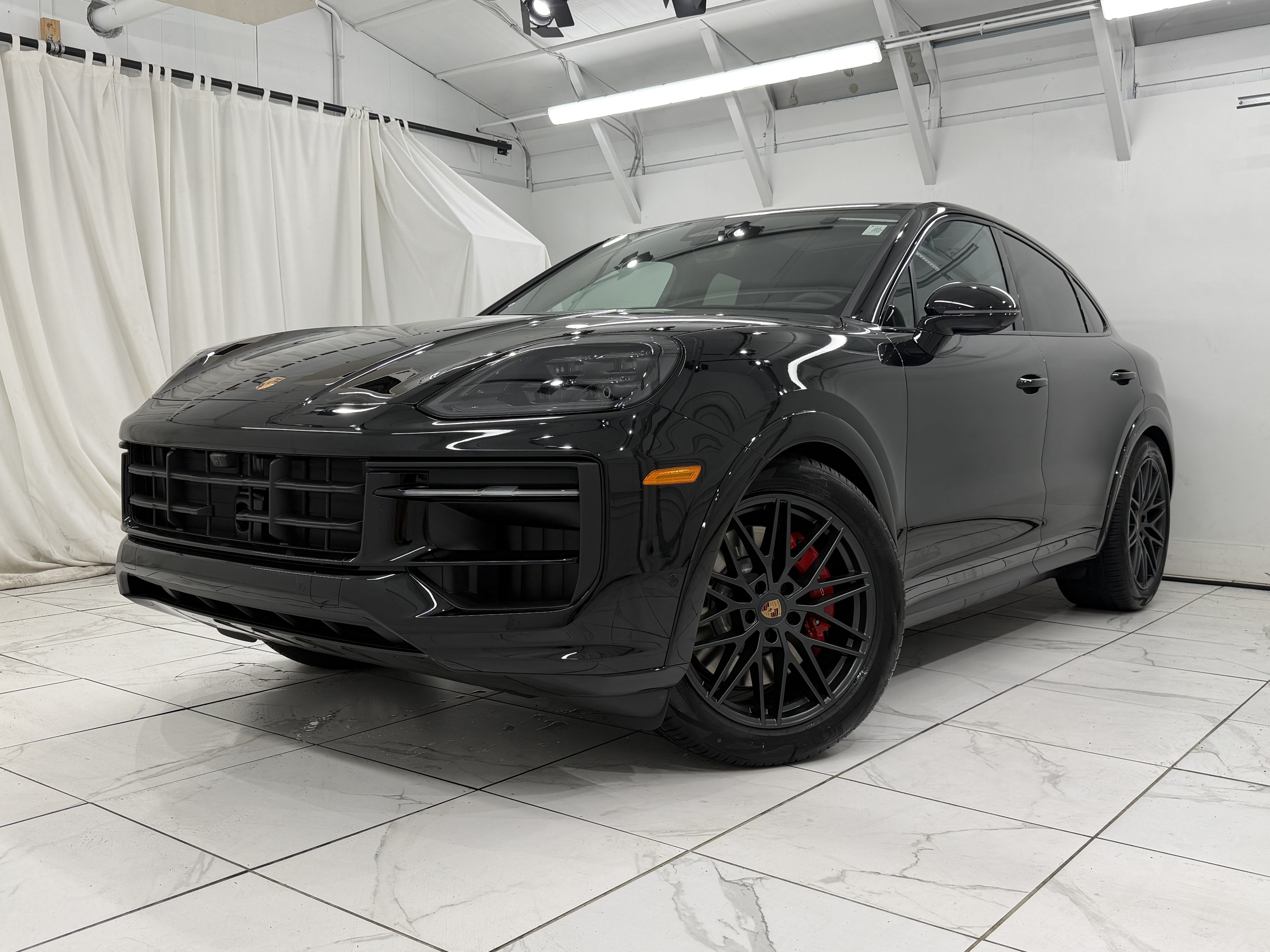 New 2026 Porsche Cayenne GTS AWD/4WD image 7