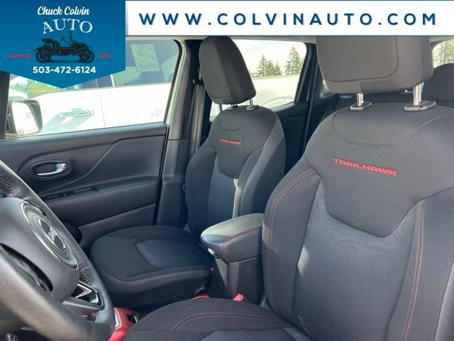 Used 2022 Jeep Renegade Trailhawk AWD/4WD image 12