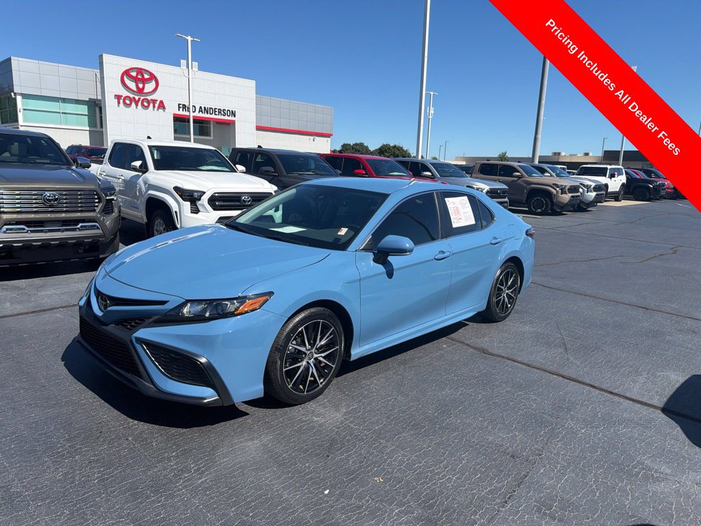 Used 2024 Toyota Camry SE