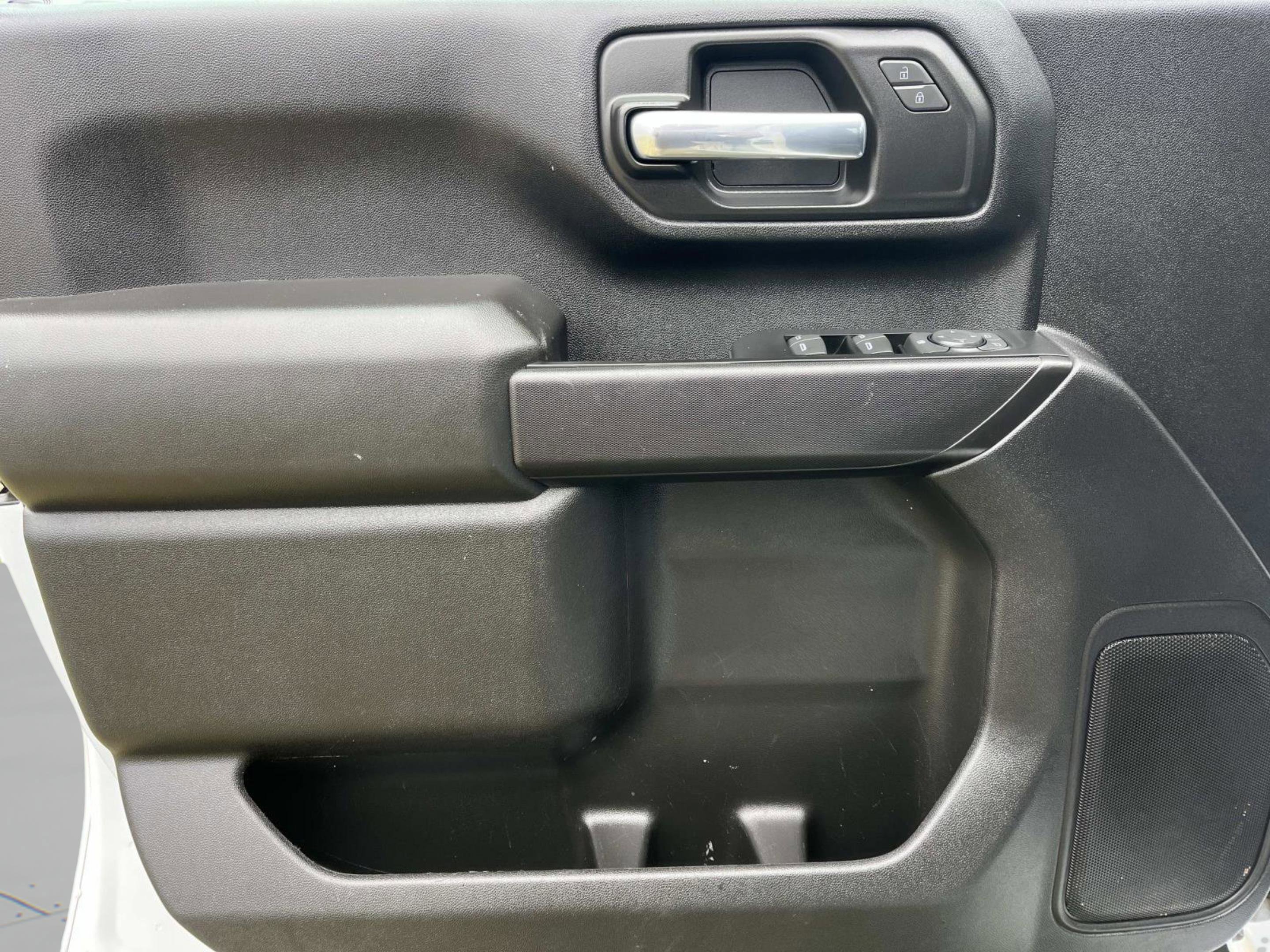 Used 2023 Chevrolet Silverado 2500 Custom image 27