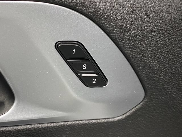 New 2026 Chrysler Pacifica Limited w/ S Appearance Package AWD/4WD image 29