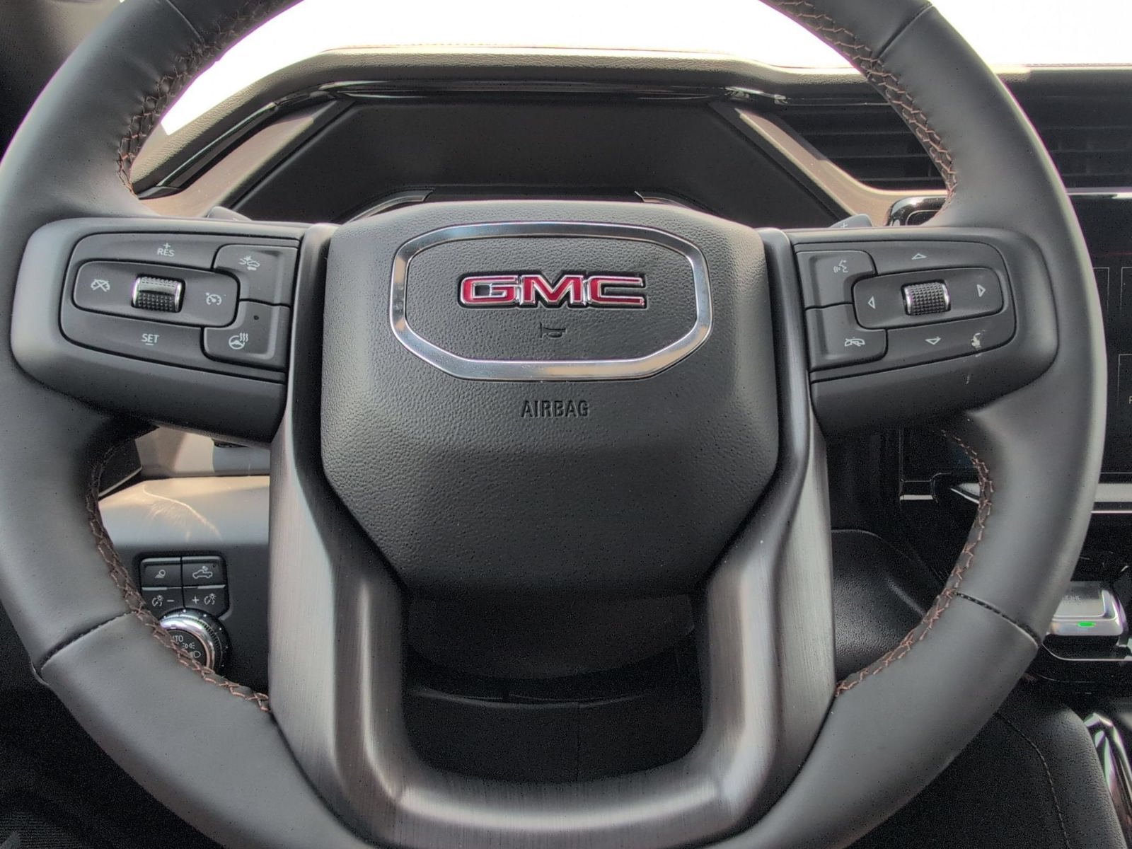 New 2026 GMC Sierra 1500 AT4 w/ AT4 Premium Package AWD/4WD image 12