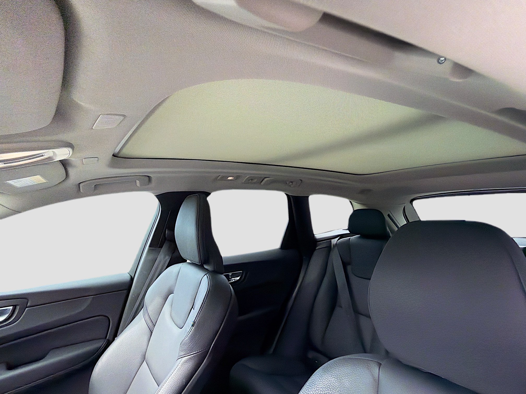 Used 2024 Volvo XC60 T8 Plus w/ Protection Package Premier AWD/4WD image 26
