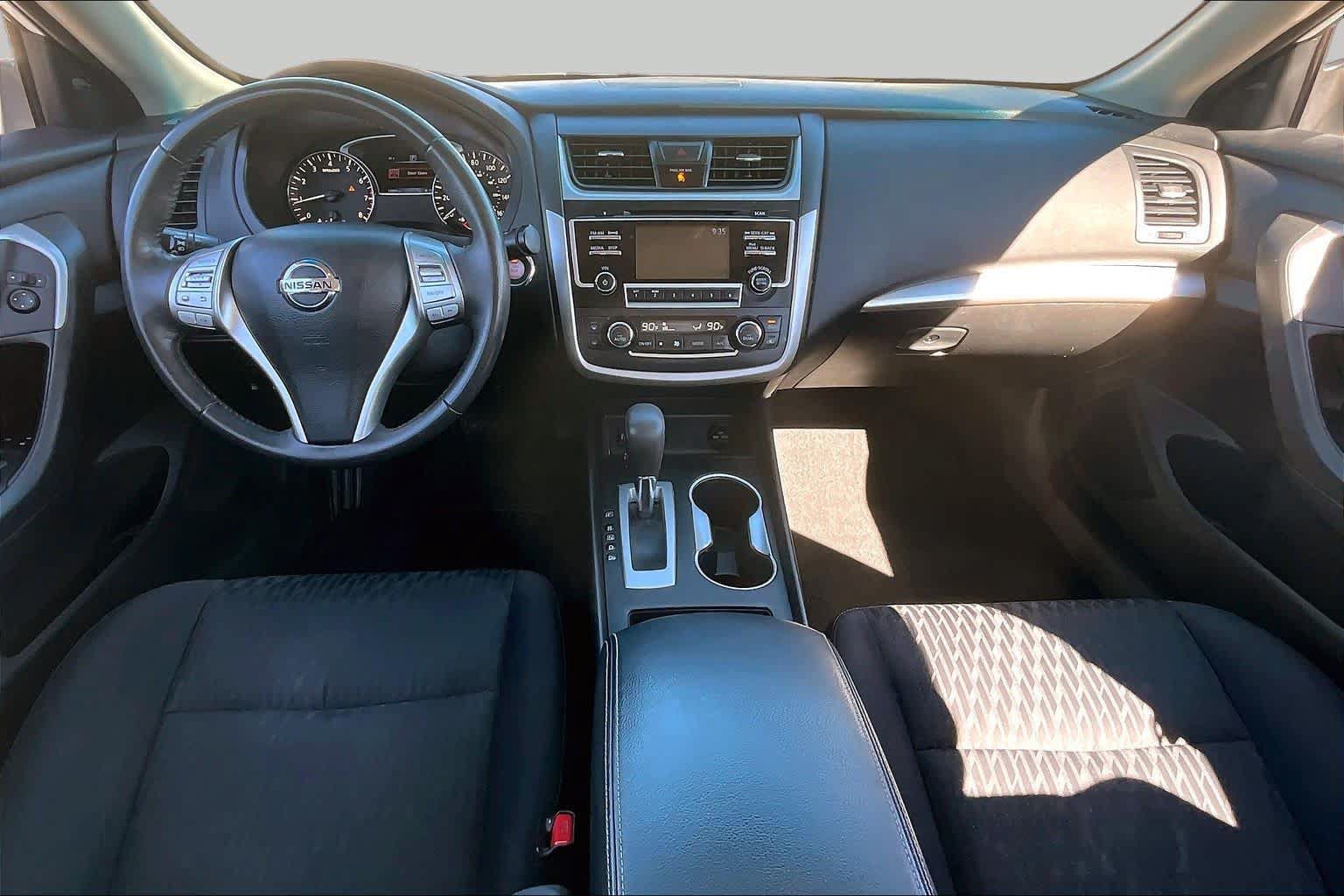 Used 2017 Nissan Altima 2.5 SV FWD image 16