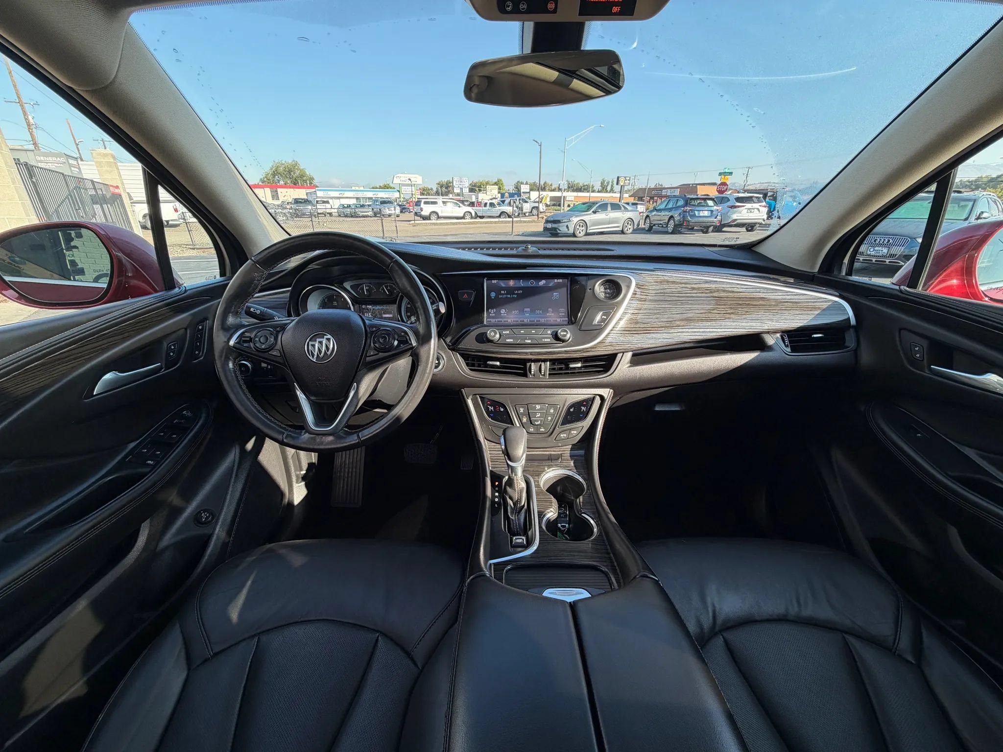 Used 2018 Buick Envision Essence AWD/4WD image 22