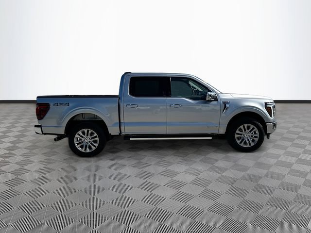 Used 2025 Ford F150 Lariat w/ Equipment Group 501A Mid AWD/4WD image 4