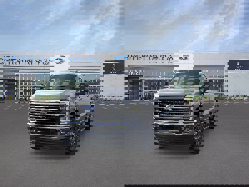 New 2026 Ford F350 4x4 Crew Cab Super Duty video 2