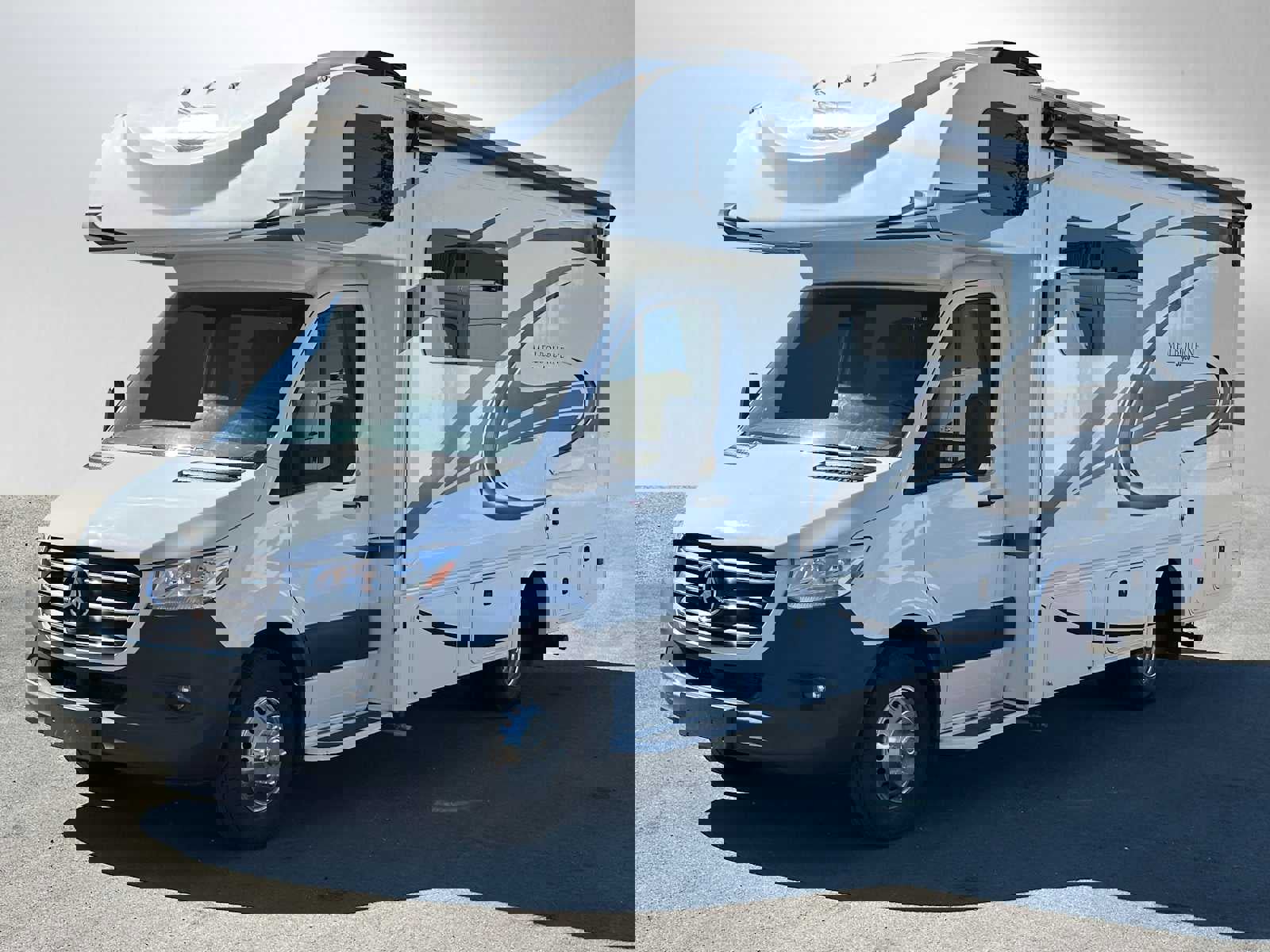 Used 2021 Mercedes-Benz Sprinter 3500 image 7