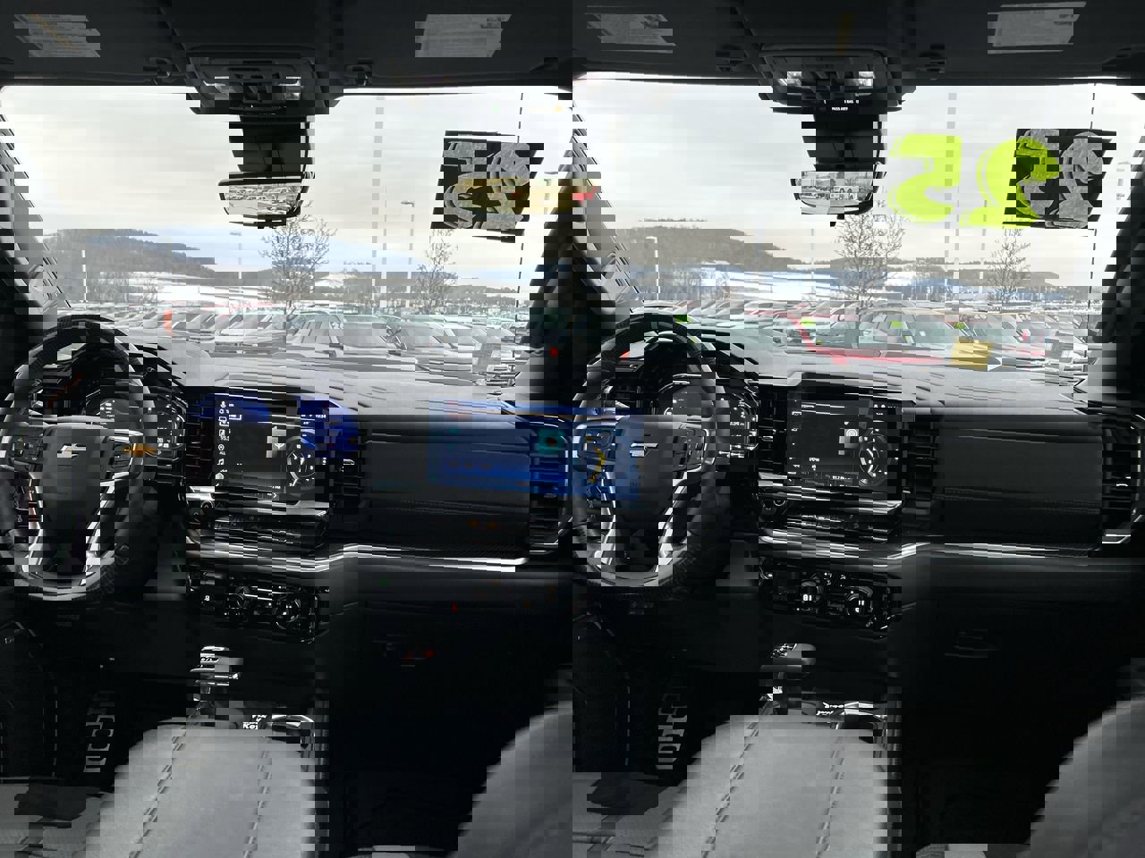 Used 2025 Chevrolet Silverado 1500 LTZ image 16