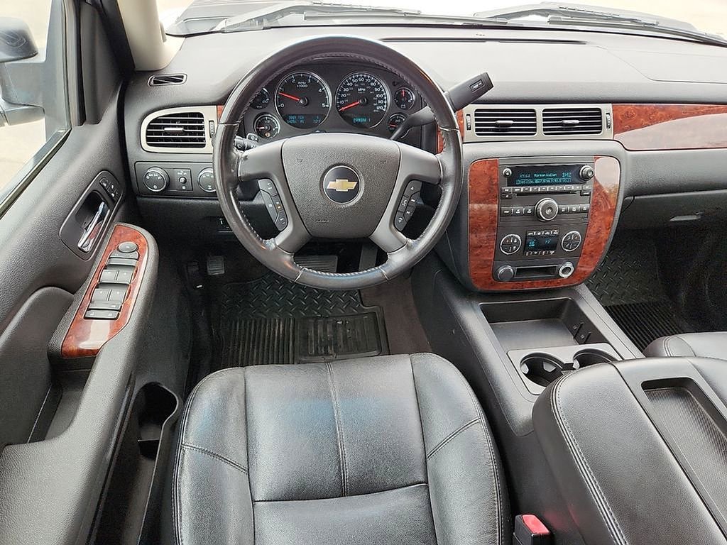 Used 2009 Chevrolet Silverado 3500 LTZ AWD/4WD image 22