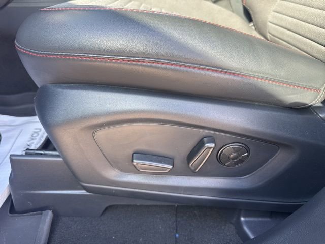 Used 2025 Ford Explorer ST-Line w/ Premium Package image 24