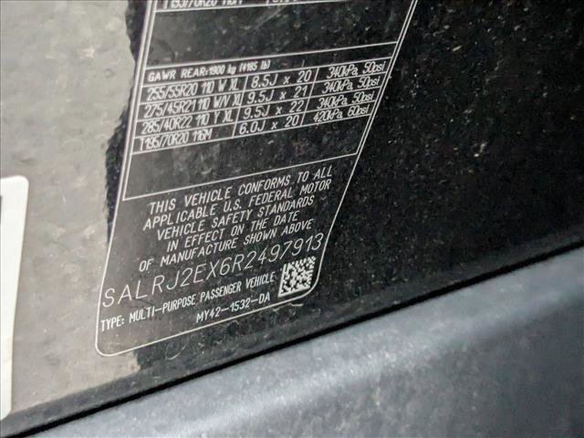 New 2024 Land Rover Discovery S AWD/4WD image 20