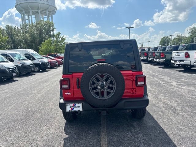 Used 2026 Jeep Wrangler Unlimited Sport AWD/4WD image 11