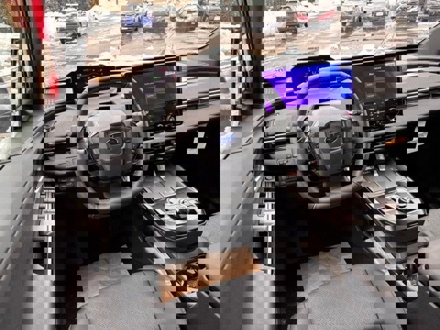 New 2026 Subaru Solterra Premium image 19