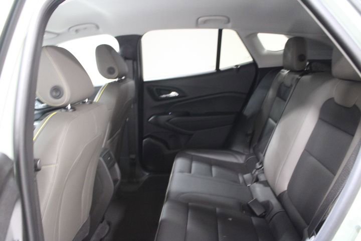 New 2026 Chevrolet Trax ACTIV w/ Driver Confidence Package FWD image 21