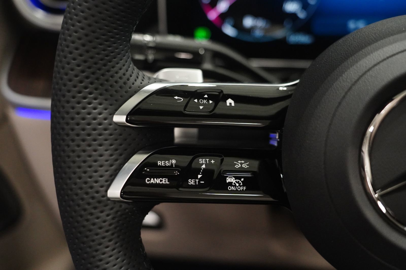 New 2026 Mercedes-Benz CLE 300 4MATIC Cabriolet image 21