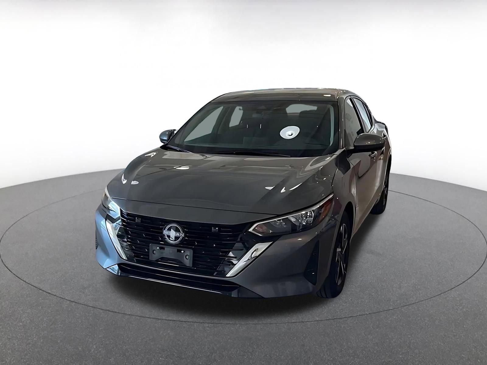 Used 2025 Nissan Sentra SV image 7