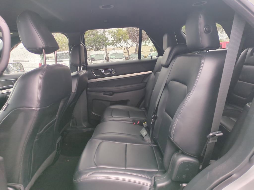Used 2019 Ford Explorer XLT w/ Equipment Group 202A image 16