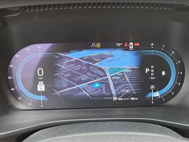 Used 2024 Volvo XC40 B5 Ultimate w/ Protection Package Premier image 11