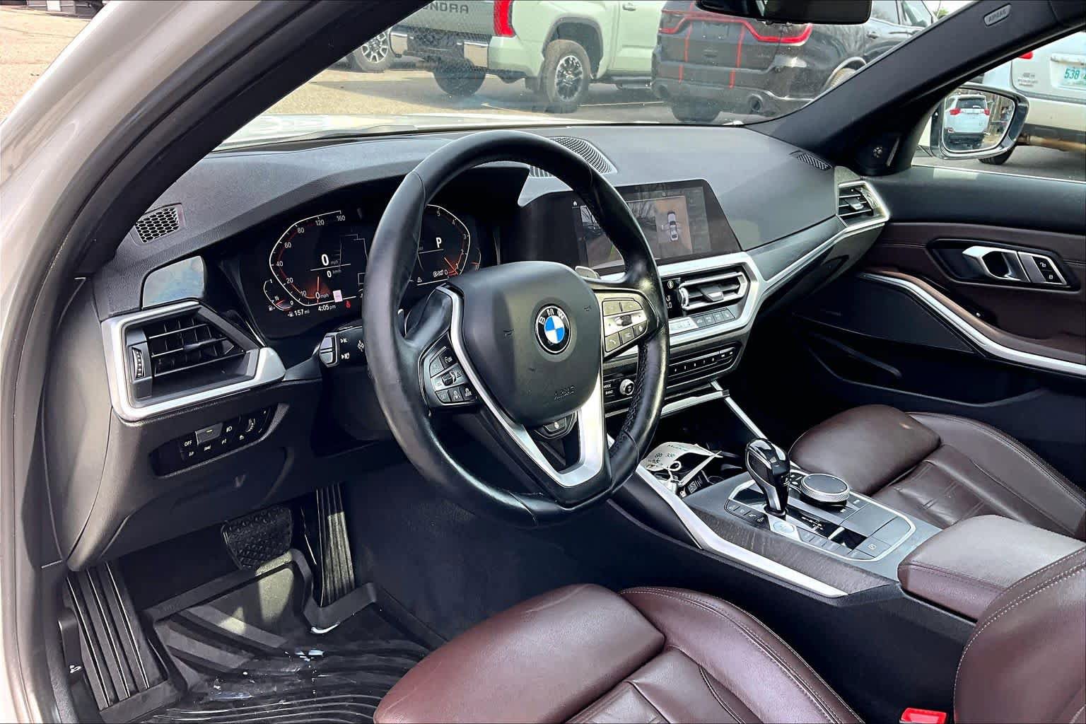 Used 2020 BMW 330i xDrive Sedan w/ Executive Package AWD/4WD image 17