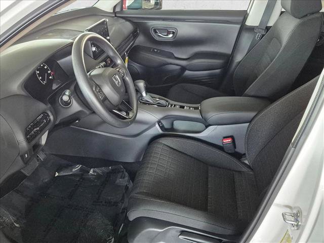 Used 2027 Honda HR-V LX image 16