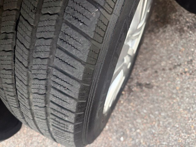 Used 2017 Honda Pilot EX-L image 4