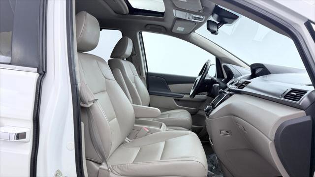 Used 2015 Honda Odyssey EX-L image 19