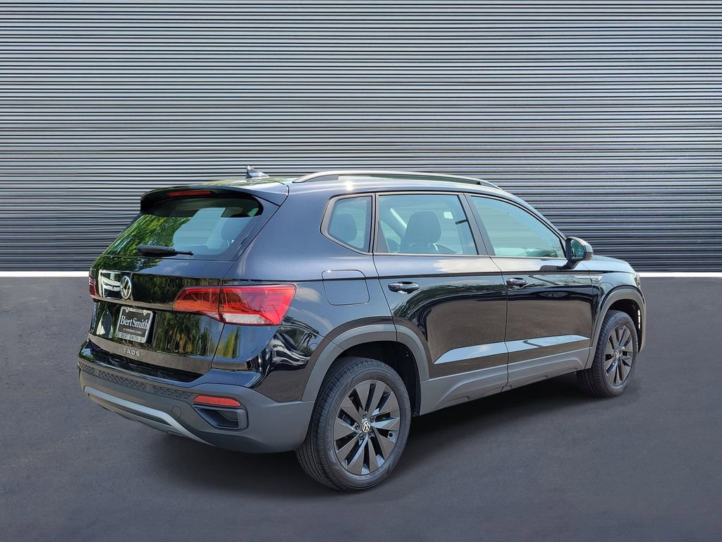 Used 2023 Volkswagen Taos S image 3