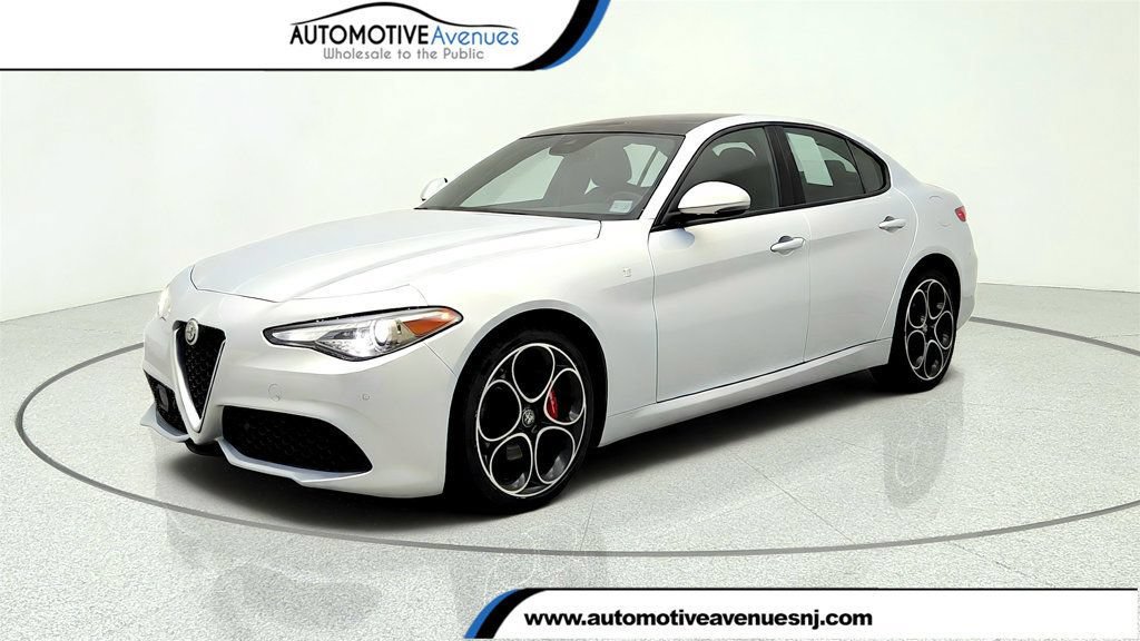 Used 2022 Alfa Romeo Giulia Ti