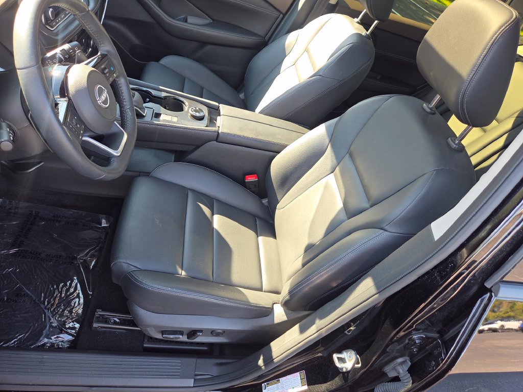 Certified 2023 Nissan Rogue SL AWD/4WD image 33