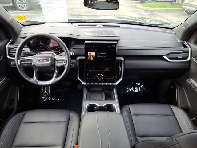 Used 2024 GMC Acadia Elevation image 17