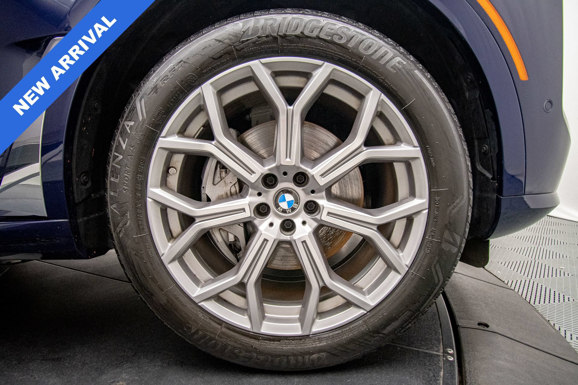 Used 2024 BMW X7 xDrive40i w/ Climate Comfort Package AWD/4WD image 35