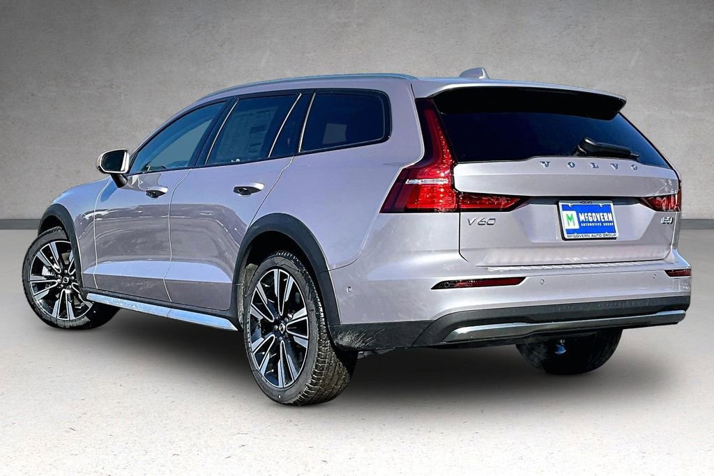New 2026 Volvo V60 B5 Cross Country Ultra w/ Protection Package Premier image 3
