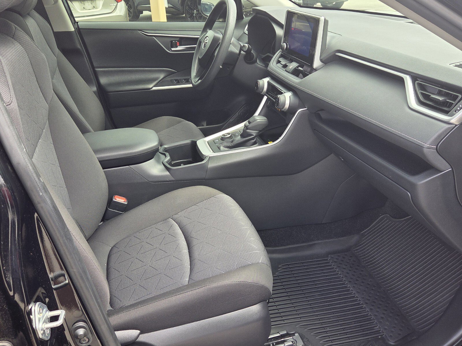 Certified 2024 Toyota RAV4 XLE AWD/4WD image 11