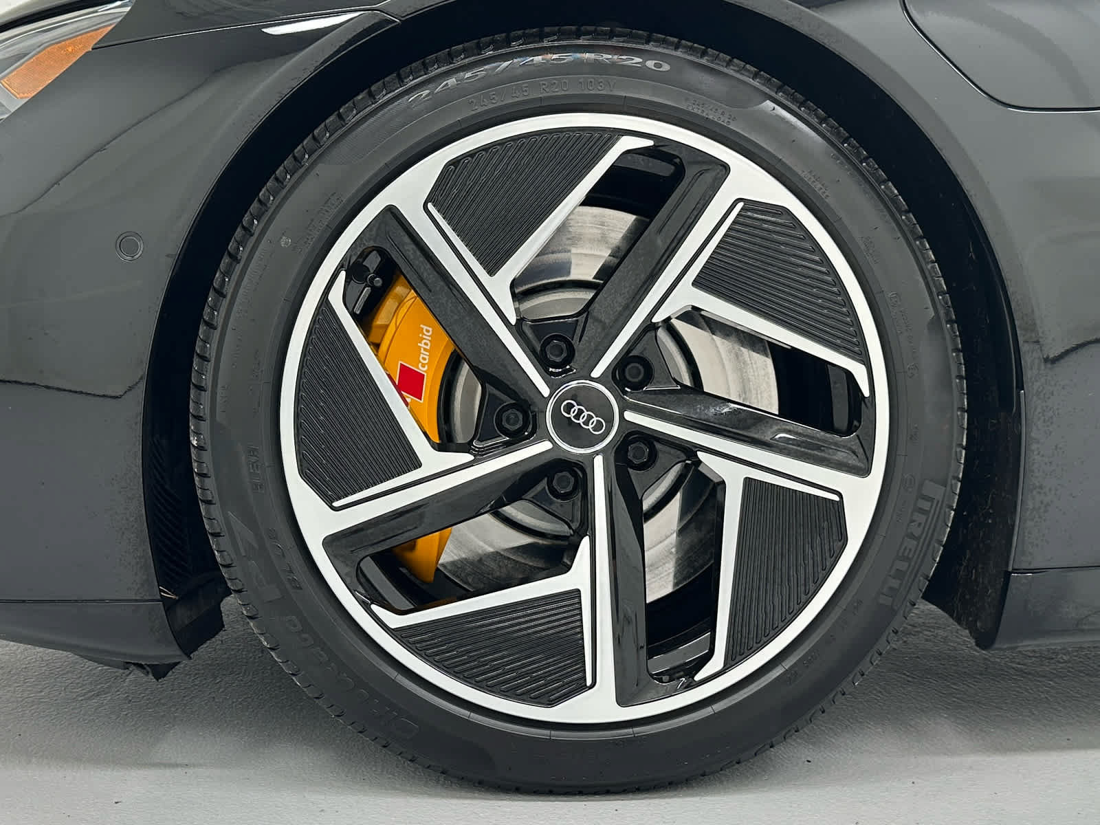 Used 2023 Audi RS e-tron GT w/ Carbon Performance Package AWD/4WD image 8