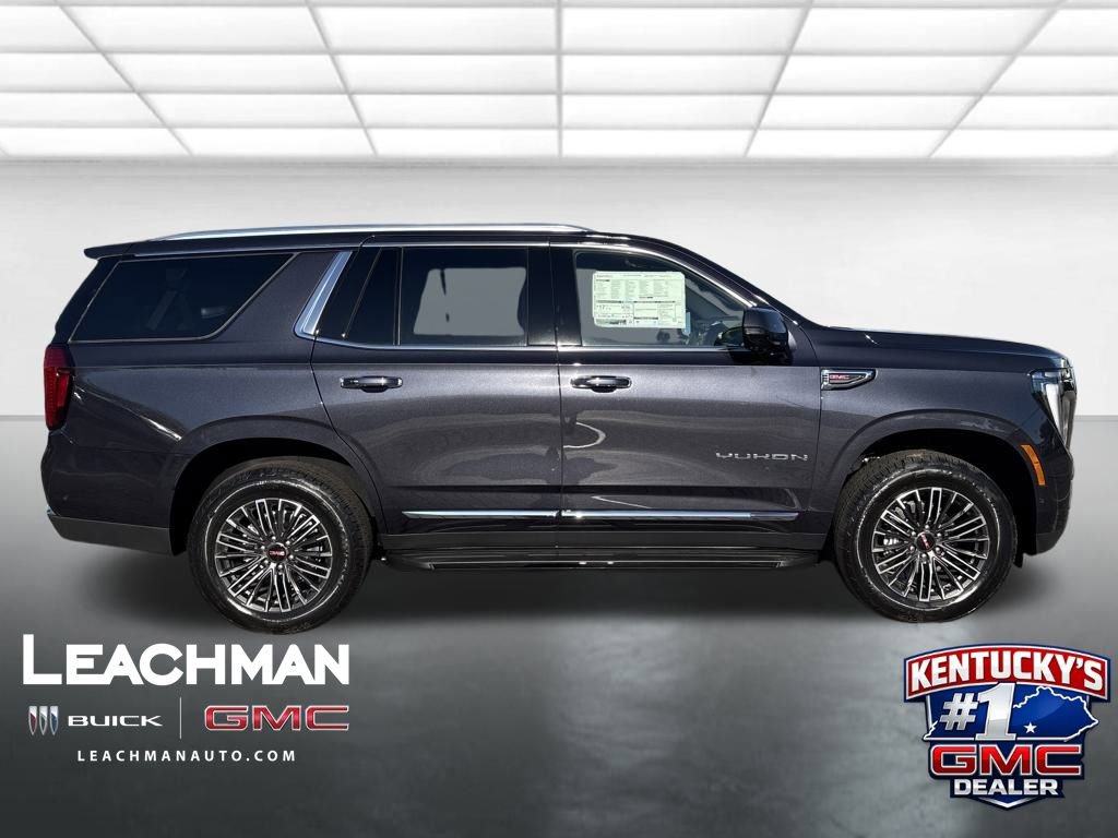 New 2026 GMC Yukon Elevation w/ LPO, Floor Liner Package AWD/4WD video 2