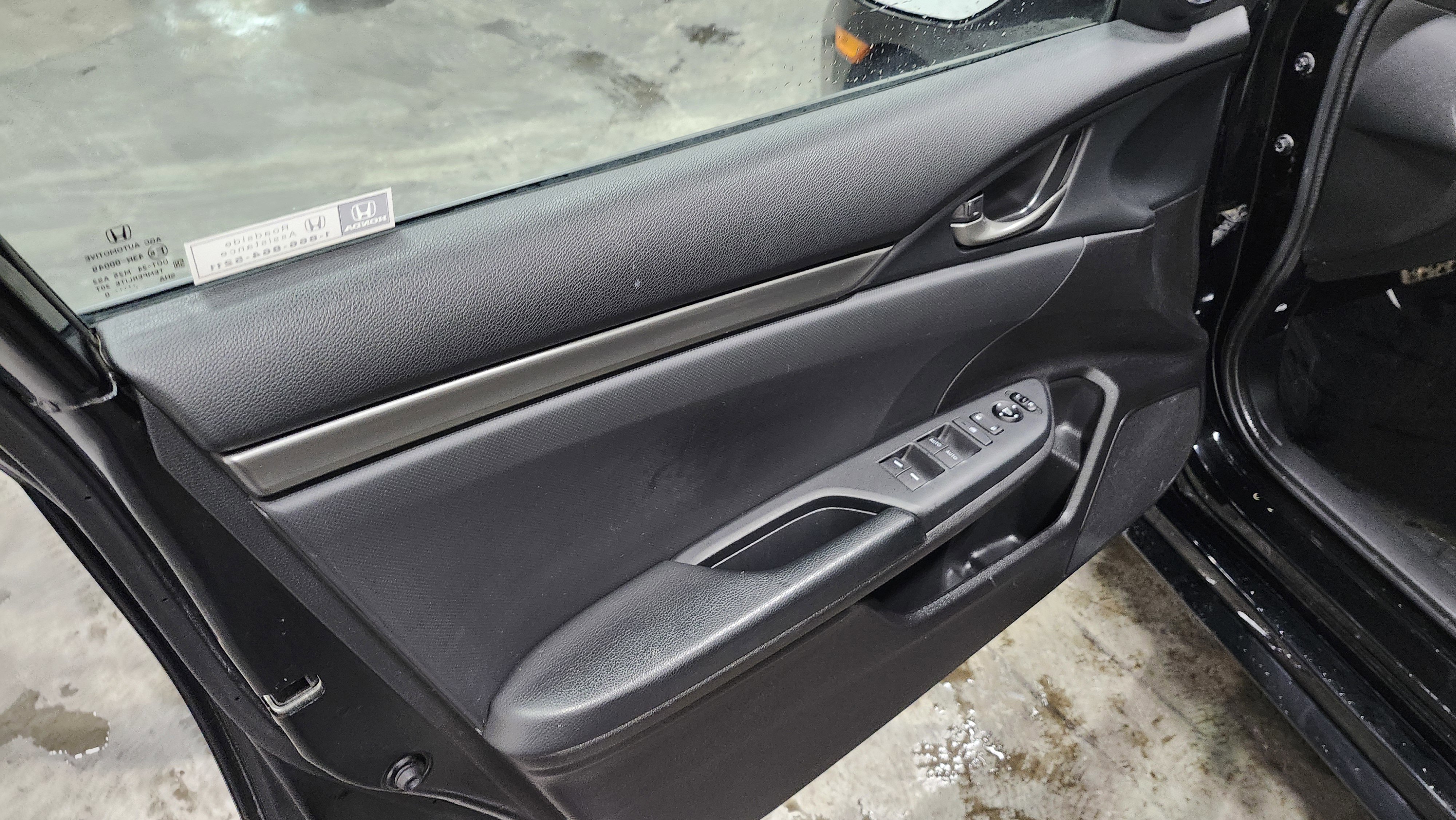 Used 2020 Honda Civic Sport image 23