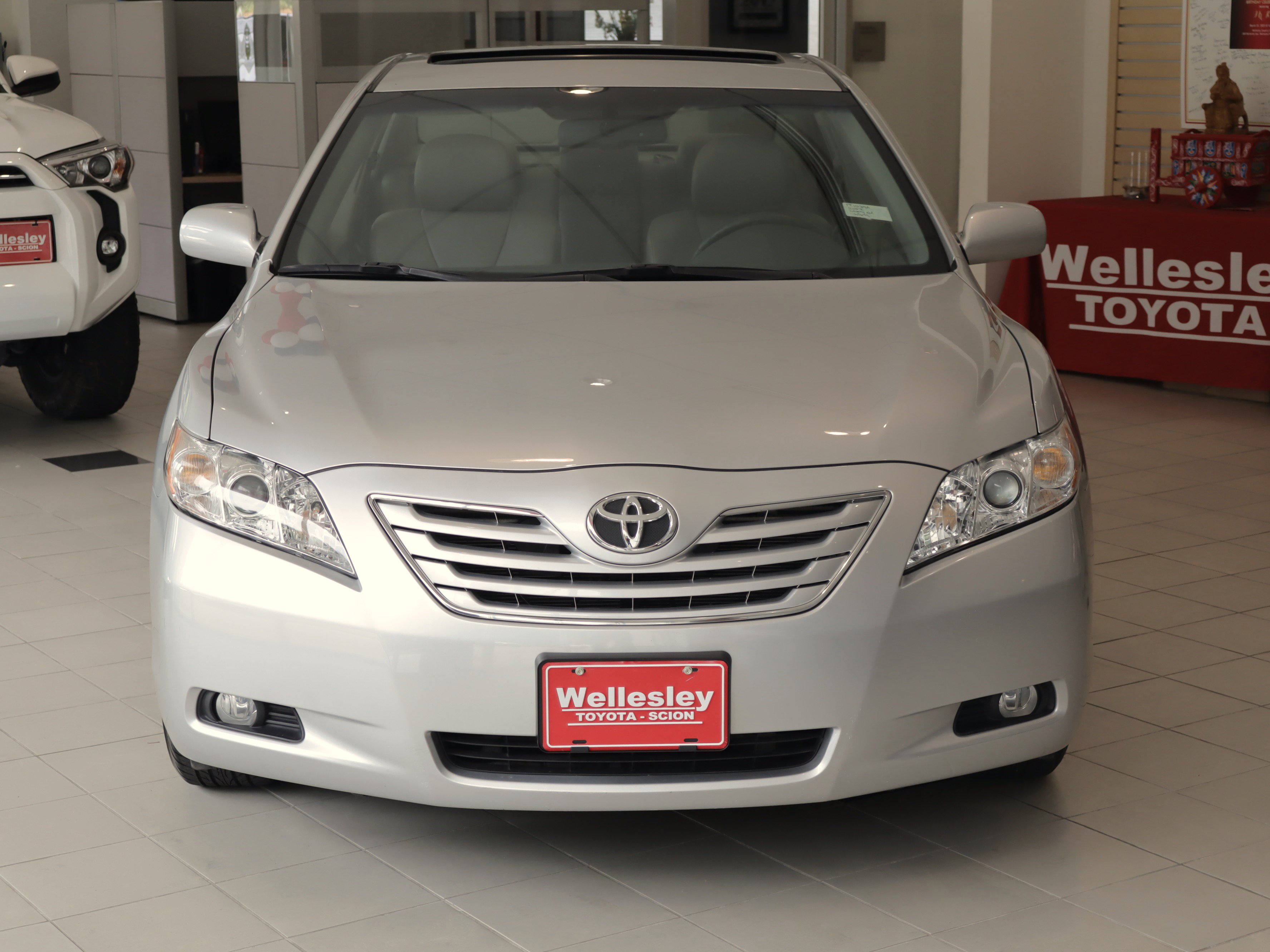 Used 2007 Toyota Camry XLE FWD image 6
